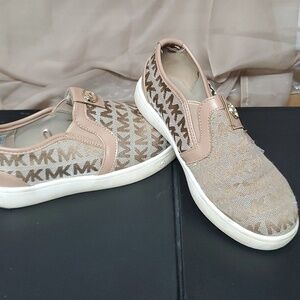 Michael Kors, slip ons, girls, size 13
